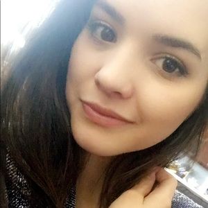 Meet your Posher, Kaitlin